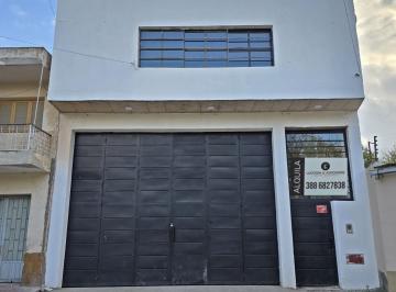 Bodega-Galpón , San Salvador de Jujuy · En Alquiler - Excelente Galpón - Sobre Calle 9 de Julio