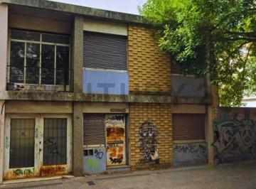 Casa · Casa a Reciclar en Venta, Casco Urbano, La Plata