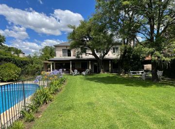 Casa · 380m² · 9 Ambientes · 1 Cochera · Casa - Venta en Bella Vista, San Miguel - Zona Carrefour San Miguel