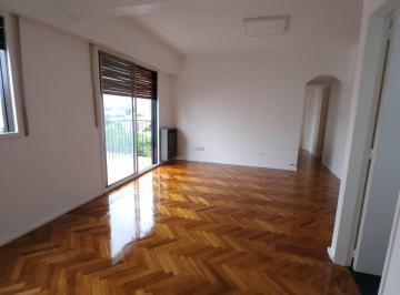 Living comedor · Semipiso 3 Ambientes Al Frente con Balcón