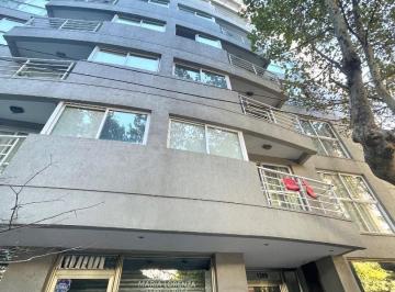 Departamento · 70m² · 3 Ambientes · 1 Cochera · Depto 3 Amb Al Fte con Balcón y Cochera