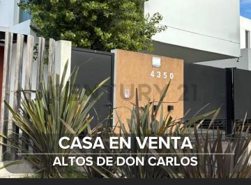 Casa · 240m² · 6 Ambientes · 2 Cocheras · Casa en Venta en Altos de Don Carlos