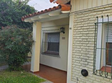 Casa · 90m² · 3 Ambientes · Alquiler Casa Bernal