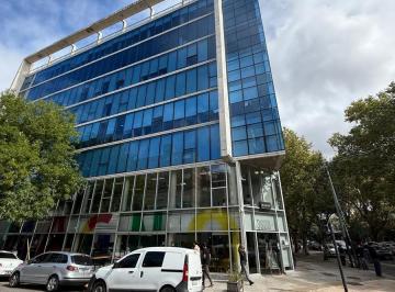 Local comercial · 405m² · Venta de Local Comercial con Renta en Parque Patricios