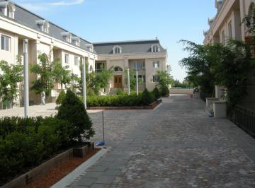 Departamento · 98m² · 2 Ambientes · 1 Cochera · Conquipropiedades - Venta - Departamento - Chateau del Palma