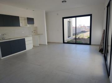 Casa · 75m² · 3 Ambientes · 1 Cochera · Venta Casa 2 Dorm. Docta Etapa 4