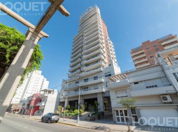 Departamento · 98m² · 4 Ambientes · 1 Cochera · Departamento en Bv Galvez