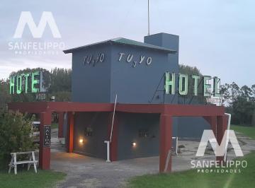 Hotel · 441m² · 11 Dormitorios · 10 Cocheras · Hotel en Venta - Chascomús - Ruta 2 Km 109