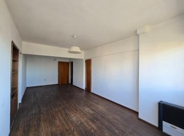 Departamento · 70m² · 3 Ambientes · Departamento en Alquiler