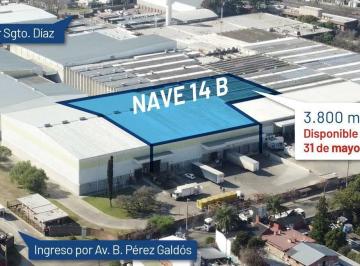 Bodega-Galpón · 3800m² · Depósito con Potencial Comercial Sobre Av Márquez