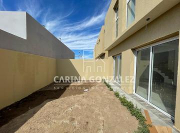 PH · 90m² · 3 Ambientes · 1 Cochera · Duplex en Venta 3 Dorm. Barrio Confluencia