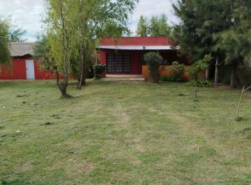 Quinta vacacional · 134m² · 4 Ambientes · 1 Cochera · Quinta en Venta en Barrio El Arroyito