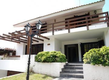 Casa · 400m² · 6 Ambientes · 2 Cocheras · Exclusiva Casa en Venta en Barrio Alto Palermo