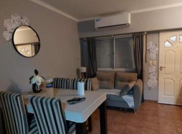 PH · 50m² · 3 Ambientes · 1 Cochera · PH Duplex en Venta 3 Ambientes Isidro Casanova