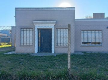 Casa · 110m² · 3 Ambientes · 2 Cocheras · Casa Capilla del Señor, 3 Amb Galeria Lote 900 m