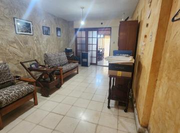 Casa · 120m² · 3 Ambientes · 1 Cochera · Casa Dos Dorm. Baigorria Zona Rio en Venta