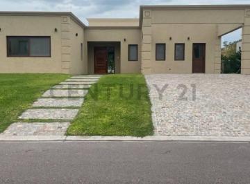Casa · 184m² · 4 Ambientes · Casa en Venta Apto Credito, La Reserva Cardales