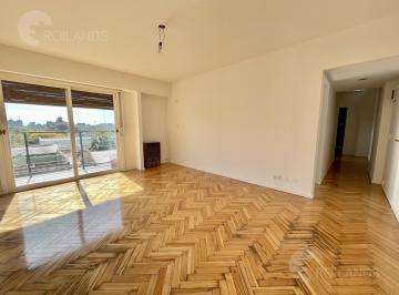 Departamento · 60m² · 3 Ambientes · Alquiler Departamento 3 Ambientes Balcón en Coghlan