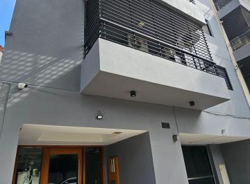 Departamento de 2 ambientes, Villa Urquiza · Hermoso y Luminoso 2 Ambientes con Balcón Parrilla y Cocina Separada