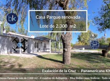 Foto · Hermosa Casa en Los Pinos con Parque de 2200 m². - Apto Crédito - Acepta Permuta Propiedad Pinamar y
