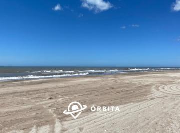 Terreno · 1104m² · Lote en Venta en Costa Dunas, Barrio Gaviotas, Primera Línea