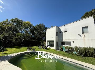 Casa · 174m² · 5 Ambientes · 1 Cochera · Casa en Venta en Campo Chico, Pilar, G. B. a. Zona Norte