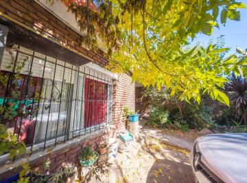 Casa · 146m² · 4 Ambientes · Venta de Casa a Remodelar 3 Dorm. Cipolletti