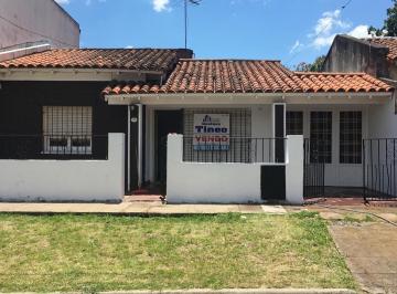 Casa de 3 ambientes, Morón · Se Alquila Casa de Tres Ambientes a Pocas Cuadras del Cementerio de Morón