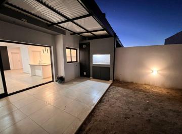 PH · 134m² · 4 Ambientes · 2 Cocheras · PH en Quebrada de Manantiales