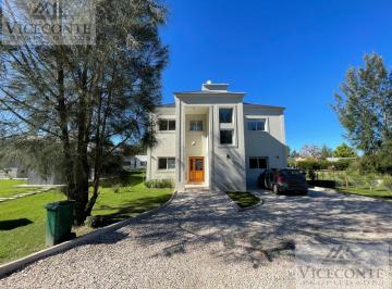 Casa de 3 ambientes, Brandsen · Casa 185 m², Barrio Altos de Brandsen, Provincia de Buenos Aires