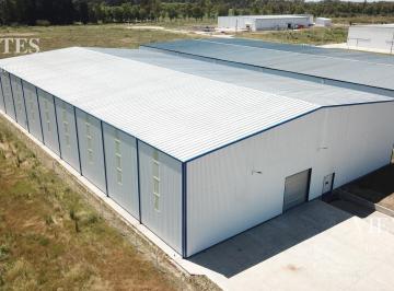 Bodega-Galpón · 3600m² · Alquiler - Venta Galpón en Parque Industrial Ruta 6