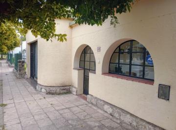 Casa · 191m² · 5 Ambientes · 1 Cochera · Casa Villa Allende Terreno 944 m Ideal Desarrollo