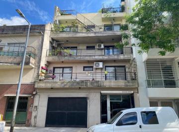 Departamento · 34m² · 1 Ambiente · 1 Cochera · Alquiler Monoambiente con Balcon Parrilla Cochera