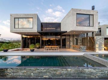 Casa · 690m² · 8 Ambientes · 2 Cocheras · Venta Casa Barrio Albanueva 8 Amb Al Rio Tigre