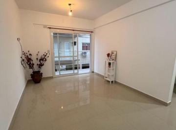 Departamento · 45m² · 2 Ambientes · Departamento en Venta Ubicado en Lanús Este, Lanús, G. B. a. Zona Sur