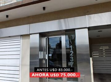 Departamento · 45m² · 2 Ambientes · 1 Cochera · Departamento en Venta Ubicado en Lanús Este, Lanús, G. B. a. Zona Sur