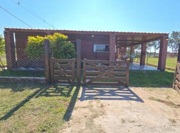 Casa · 105m² · 5 Ambientes · Tu Refugio en El Barrio Privado, La Mansa