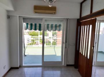 Departamento de 1 ambiente, Caballito · Semipiso Tipo Loft Dividido con Balcon - Terraza en Caballito
