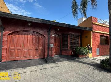 Casa de 4 ambientes, Villa Lugano · Casa en Venta 4amb C/coch, Tza y Qcho - Pje. Alfarero 4100 - Loiacono Propiedades