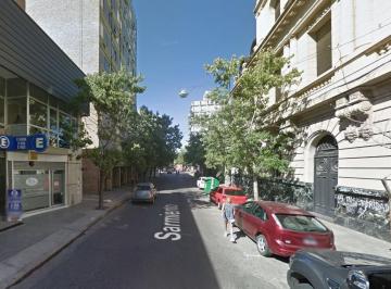 Imagen 1 - Título: Espacio de maniobrabilidad ideal en Sarmiento y 9 de Julio. Fácil acceso y comodidad. - · Título: Espacio de Maniobrabilidad Ideal en Sarmiento y 9 de Julio. Fácil Acceso y Comodidad.