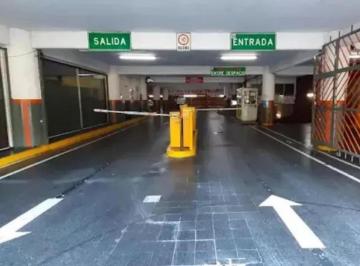 Garage · 12m² · Cochera en Alquiler - 12,33 m² - Constitución