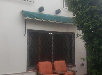 Casa de 5 ambientes, Morón · Casa 5 Ambientes con Cochera en V Sarmiento