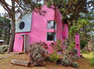 Departamento · 84m² · 3 Ambientes · Triplex en Venta - 2 Dorm. 2 Baños - 180 m² - Costa del Este