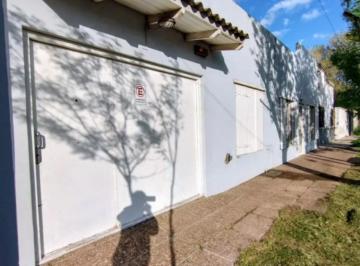 Casa · 95m² · 3 Ambientes · 1 Cochera · Casa en Venta - 2 Dorm. 1 Baño - Cochera - 120 m² - Necochea