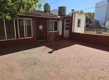 Casa · 75m² · 4 Ambientes · Casa en Venta - 3 Dorm. 1 Baño - Tres de Febrero