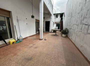 Casa de 4 ambientes, Monte Castro · Casa en Venta 4 Ambientes Monte Castro a Refaccionar