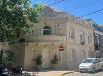Casa · 450m² · 4 Ambientes · 1 Cochera · Venta Casa en Gorostiaga y Malasia Zona Embajadas Belgrano