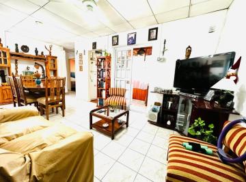 Departamento · 53m² · 3 Ambientes · 1 Cochera · Departamento 3 Ambientes, con Cochera. Oportunidad