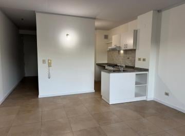 Departamento · 43m² · 2 Ambientes · 1 Cochera · A Nuevo! 2 Amb en Alquiler