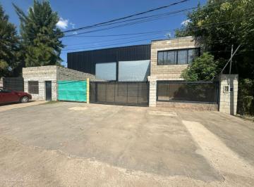 Bodega-Galpón · 800m² · 5 Ambientes · 8 Cocheras · Venta Galpón en Benavidez